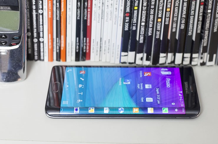 Samsung-Galaxy-Note-Edge-recenzija-test-review-hands-on_26.jpg